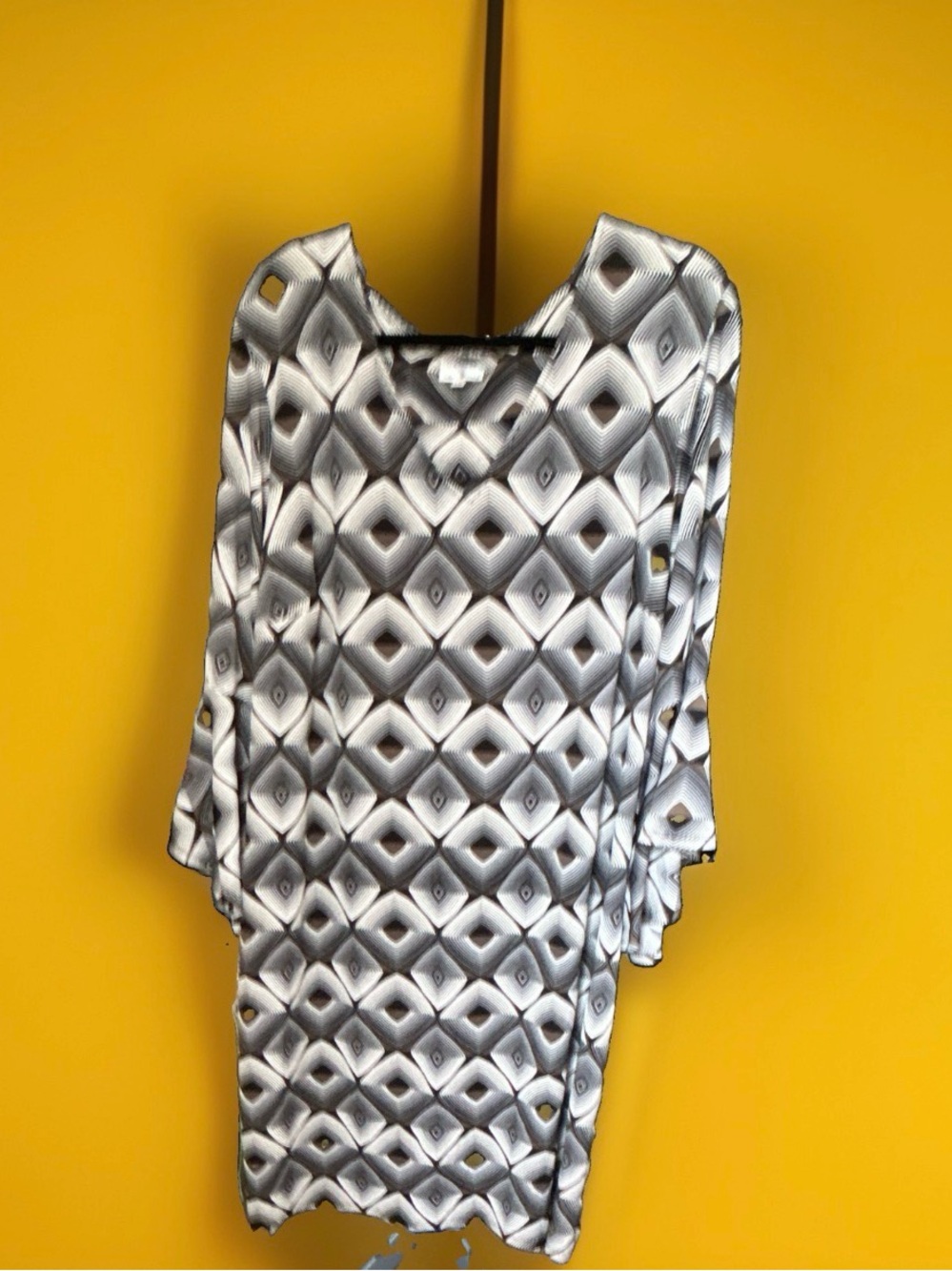 Olivia Matthews Black & White Geometric Tunic